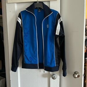 Sergio Tacchini like new jacket unisex size M in mens